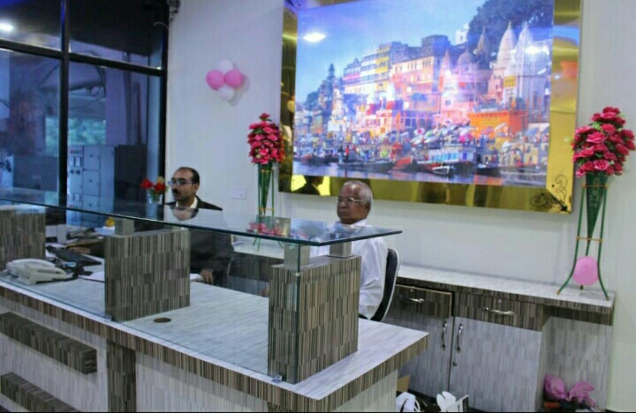 Hotel Ganga Palace Ujjain Exterior foto