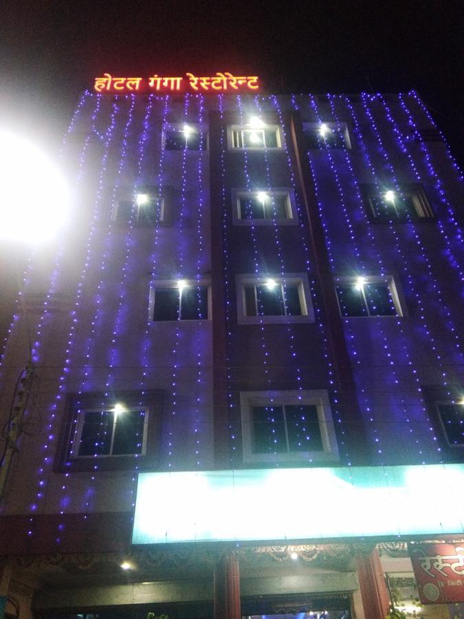 Hotel Ganga Palace Ujjain Exterior foto